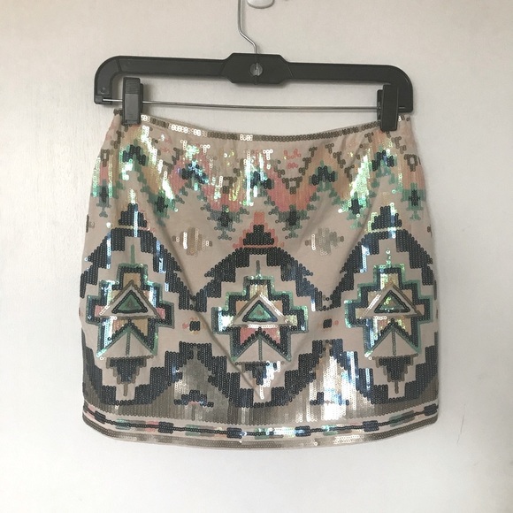 ***SOLD***Express Multicolor Sequin Mini Skirt - Size XS - Picture 4 of 9